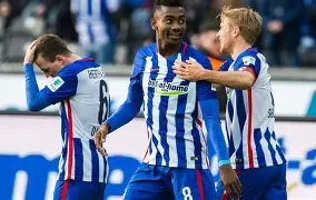 柏林赫塔击败实力强劲对手，取得重要胜利的简单介绍